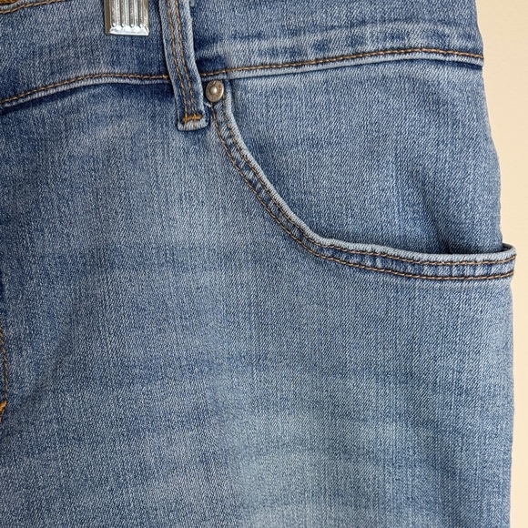 Gloria Vanderbilt Amanda Classic Jeans Women’s Plus Size 16W Light Wash Stretch - Picture 4 of 7